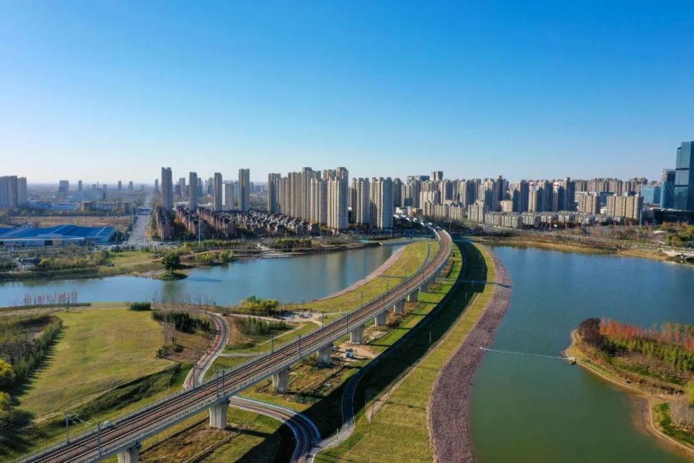 市马家河综合治理工程建成通车,(晋安路至宋城路段)的随着一大街近日