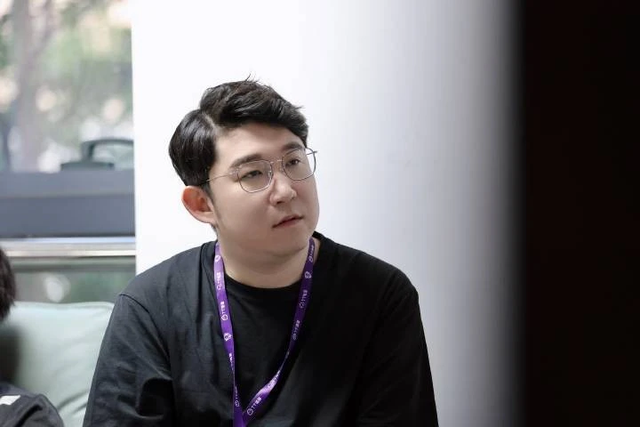 ag菲菲发月光张角合照暗示张角回归ag超玩会可以好起来吗