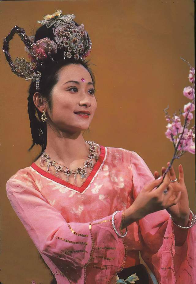 嫦娥仙,黑狐妖,杏仙美,86版《西游记》里的舞蹈,每一段都惊艳