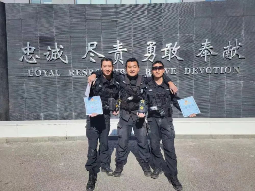 警察"状元"!
