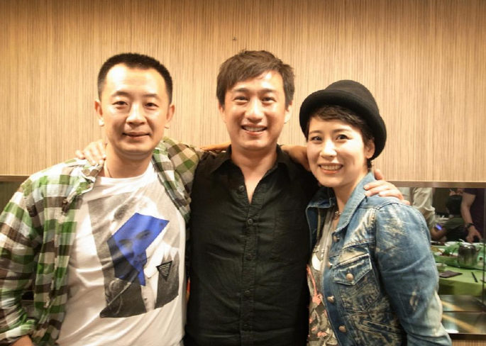 双面胶电影免费观看已完结完整版视频手机在线观看免费加长版