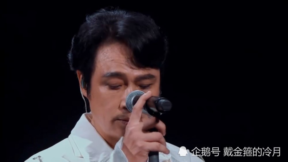 当然也时不时客串电视剧,至今参演电影近160部,像《赌神3》,《无间道2