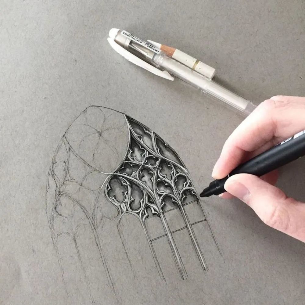 英国女孩手绘哥特式建筑复杂精致的素描令人吃惊质感绝了