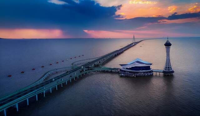 加强了与上海的密切联系,那么处于跨海大桥南岸的杭州湾新区也是受到