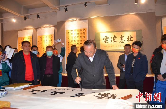 连俊义将军称,他是"铁军""叶挺独立团"培养出来的老战士,能在叶挺将军