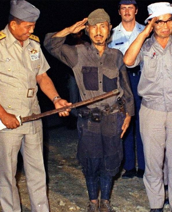 最后一个日本士兵,领命在丛林打游击27年,1974年才接受投降|小野田宽