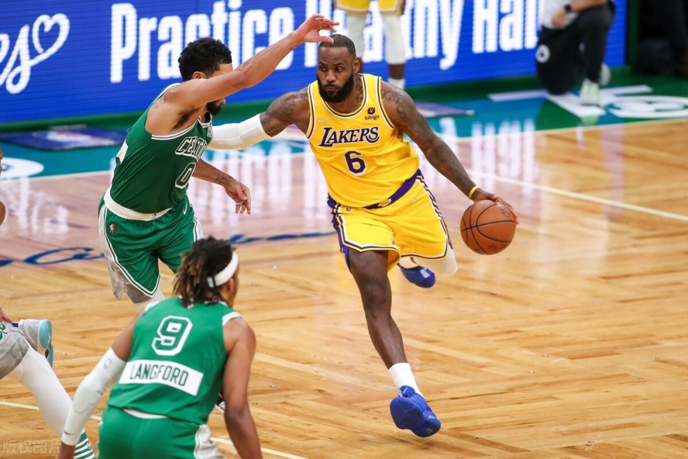 尼克斯 鲸鱼大叔：11月23日NBA前瞻预测：湖人vs尼克斯