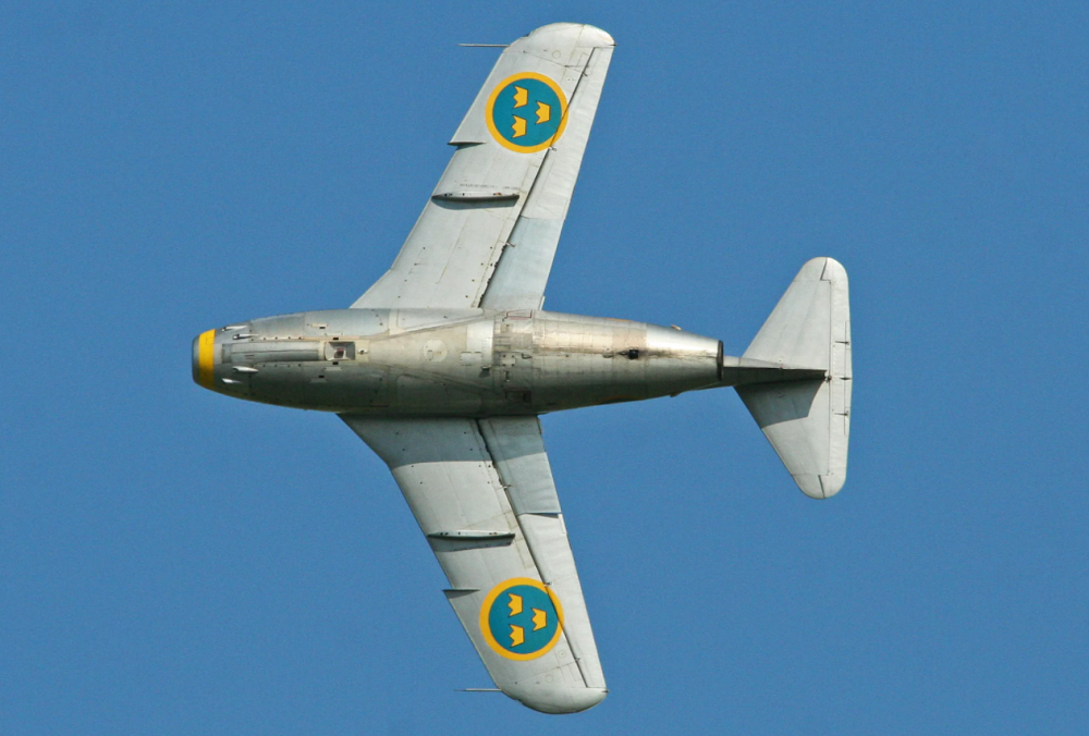 瑞典j29战机外观虽不堪入目但性能一点不差