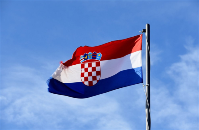 巴尔干半岛国家国旗图片
