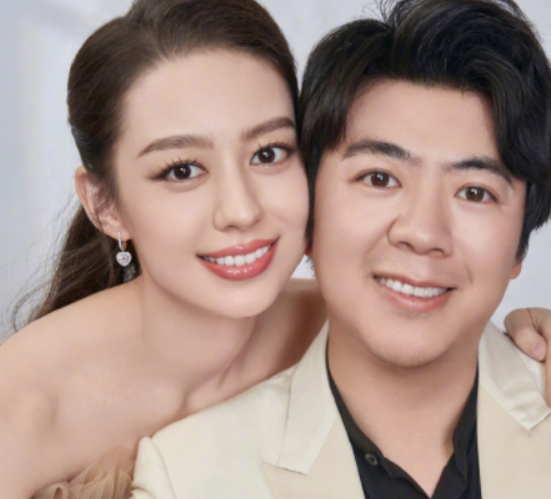 吉娜第一次见公婆,郎朗的父亲在看到吉娜的第一眼,就问了一个荒唐的