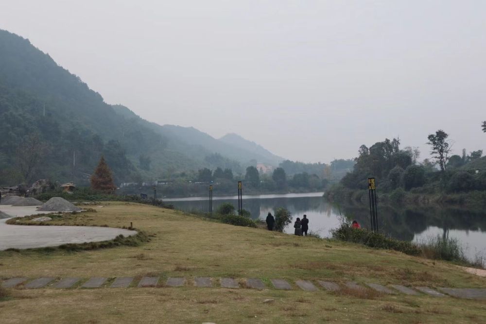 但是璧山除了秀湖公园,还有很多值得大家打卡的景点.