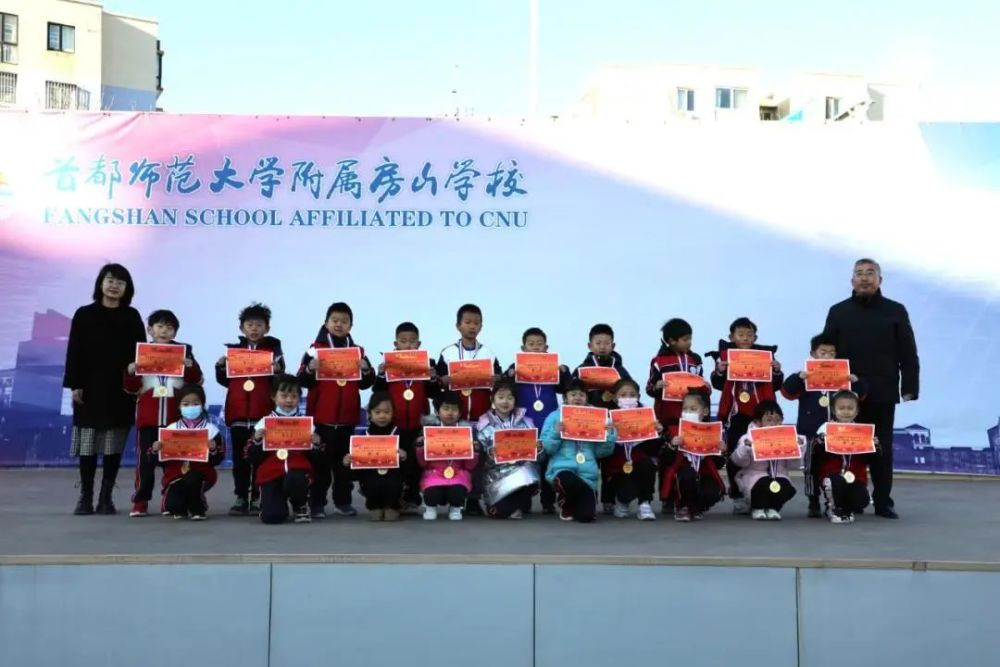 有道app下載安卓版命中個別人黑山之城逞黑山新航道留學和新東方留學比較
