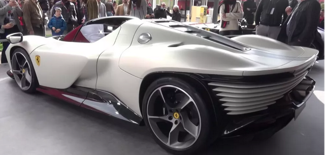 e汽车v12纯燃油机的绝唱法拉利daytonasp3首发