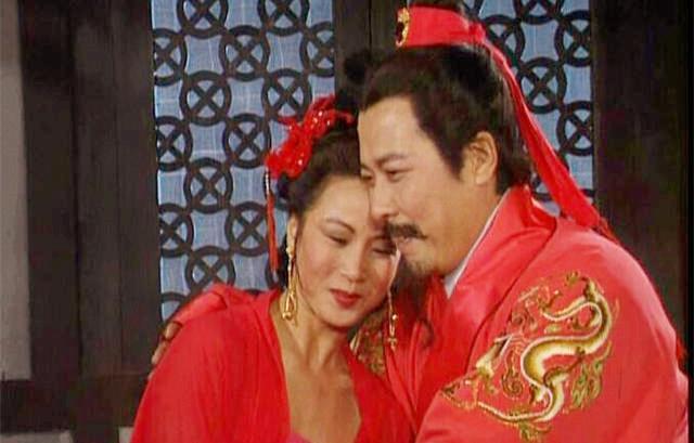 刘备的众多妻子中她的出身显赫尊贵刘备为何纳一个寡妇为后