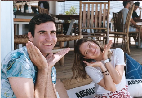 歪果仁高佑思求婚成功老婆美若天仙男方曾为新疆棉花发声