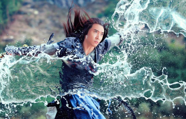 卓不凡自诩剑神,他到底是不是独孤求败的师父?他出手后便有答案