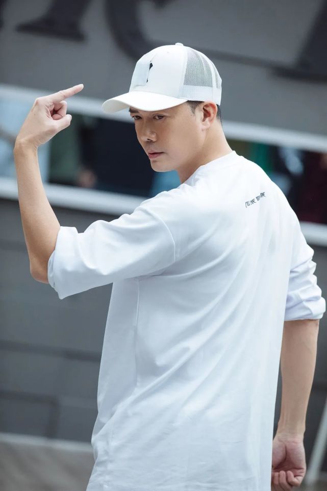 "laughing哥"谢天华:人一定要踏实,不要想着一步登天