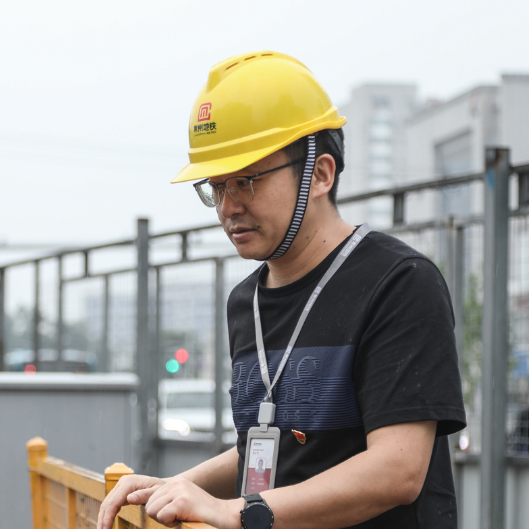 常州地铁人热学,热议党的十九届六中全会精神|建设分公司党总支