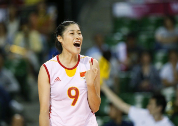 刘晓彤生涯荣誉回顾6战世界大赛5夺奖牌排协欠她一个mvp