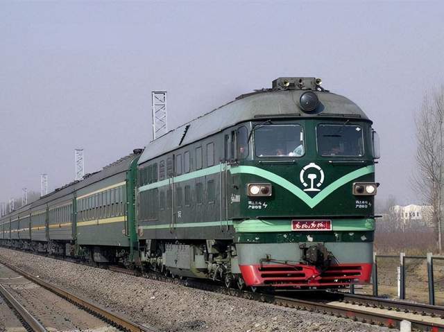 极尽奢华的体验-从绿皮车到高铁_腾讯新闻