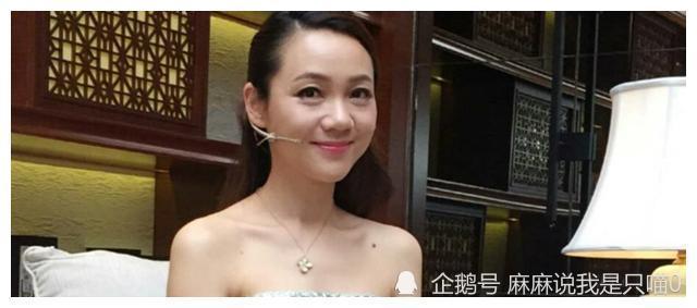 周群:與郭德綱傳緋聞,被大張偉調侃打美容針,老公身份至今是謎