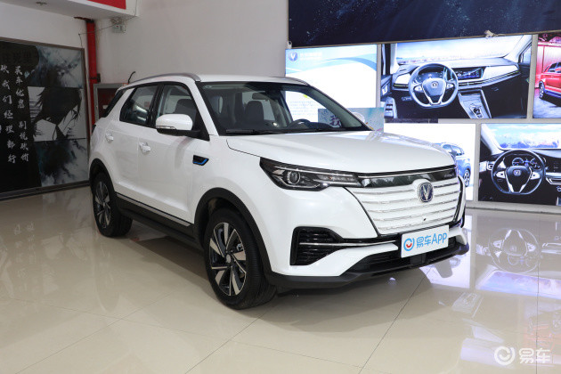 鲨向新能源长安cs55纯电版了解一下外观更大气内饰更豪华