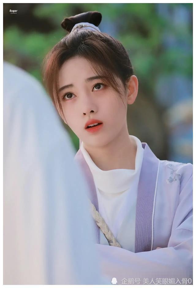 女扮男装小说排行榜_热门剧女扮男装排行榜,最飒爽英姿的是她,备受观众吐槽是这位(2)