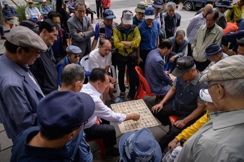 2021年韩国出生人口_2021年第三季度数据显示,韩国出生人口数量和结婚数量双双
