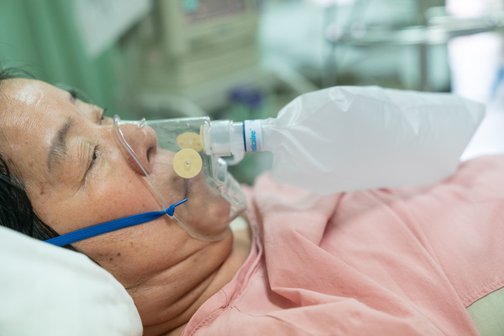 图片故事等妈妈回家一个癌症病人家庭的求医之路