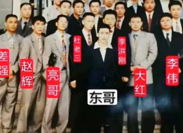 可以说没有人不认识梁旭东的