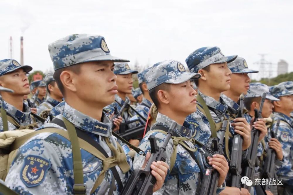 桂林空军基地新兵名单图片