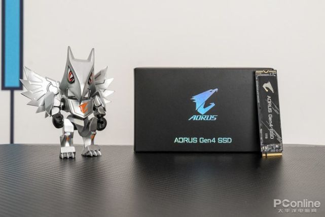 技嘉aorus大雕全家桶装机体验:外形炫酷高颜值,内芯强悍有实力