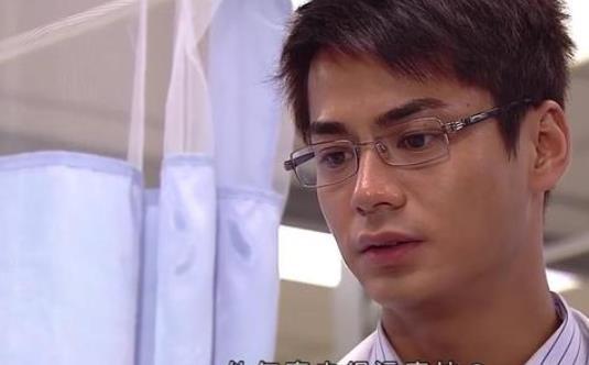 tvb丑男扎堆,凸嘴,眯眯眼,脸型崎岖,和内娱古装丑男有得一拼