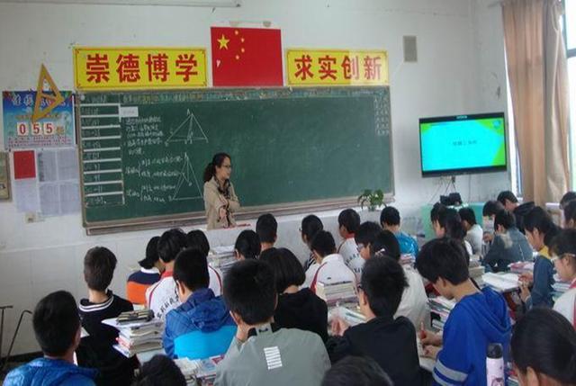 娱乐圈帅哥排行榜_娱乐圈长得最丑的男明星排名,看完感觉太真实!