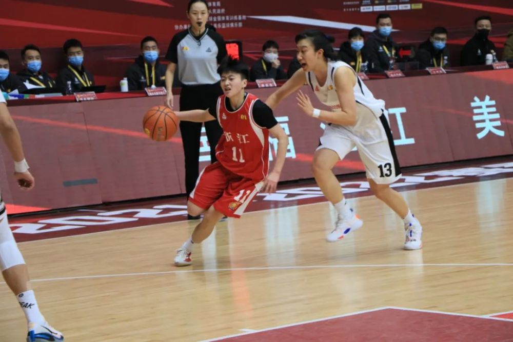 【wcba联赛】第六轮|浙江稠州银53-73不敌fusc联队