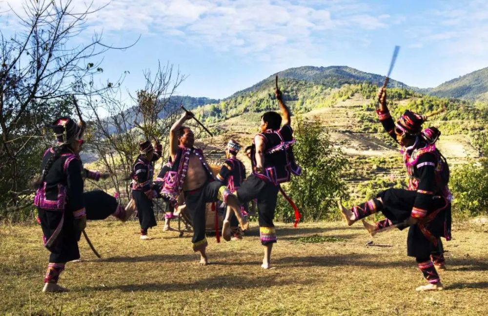 遇见非遗地鼓舞里感受红河县哈尼族文化之美