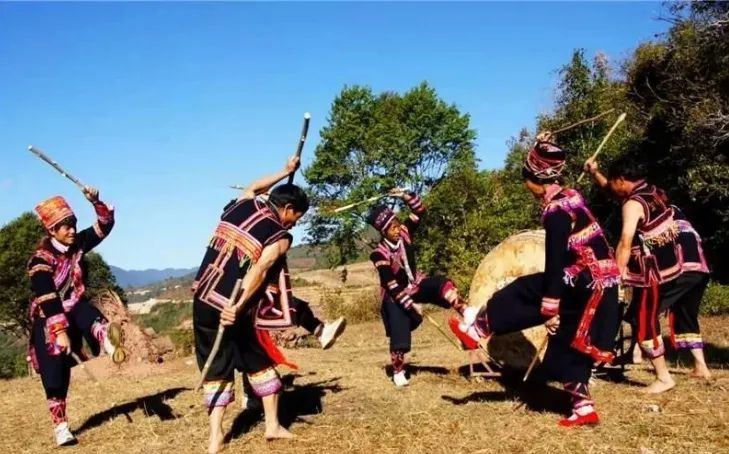 遇见非遗地鼓舞里感受红河县哈尼族文化之美