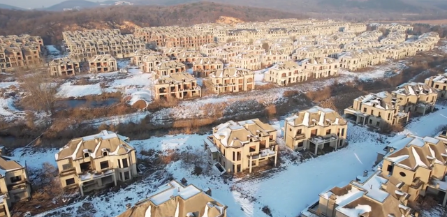 美丽的棋盘山,环境真的非常美好,空气也十分清新,但如今全部被废弃