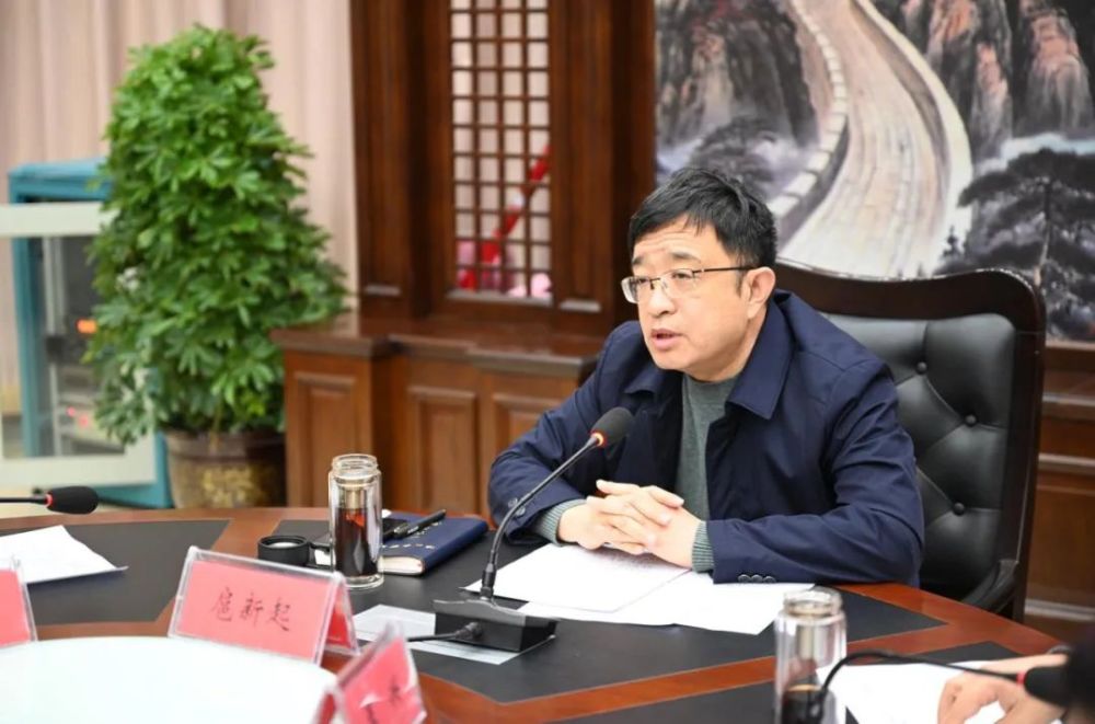 扈新起主持召开全县灾后恢复重建工作专班第十三次会议暨农村房屋修缮