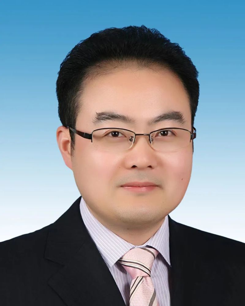 潘文卿,男,汉族,1980年8月生,在职博士研究生学历,中共党员,现任拉萨