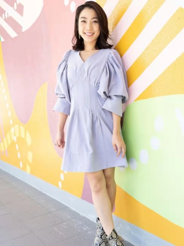 爸爸秦沛的骄傲!tvb星二代姜丽文静待多年终获肯定,父女大为感动