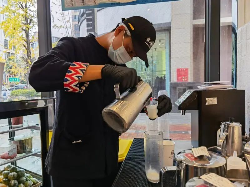 入行新职业楚雄奶茶小哥这样说