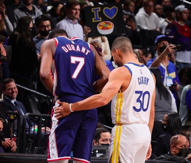 杜兰特 NBA-篮网3消息！杜兰特让出得分王，哈登盛赞全队，纳什也改变了