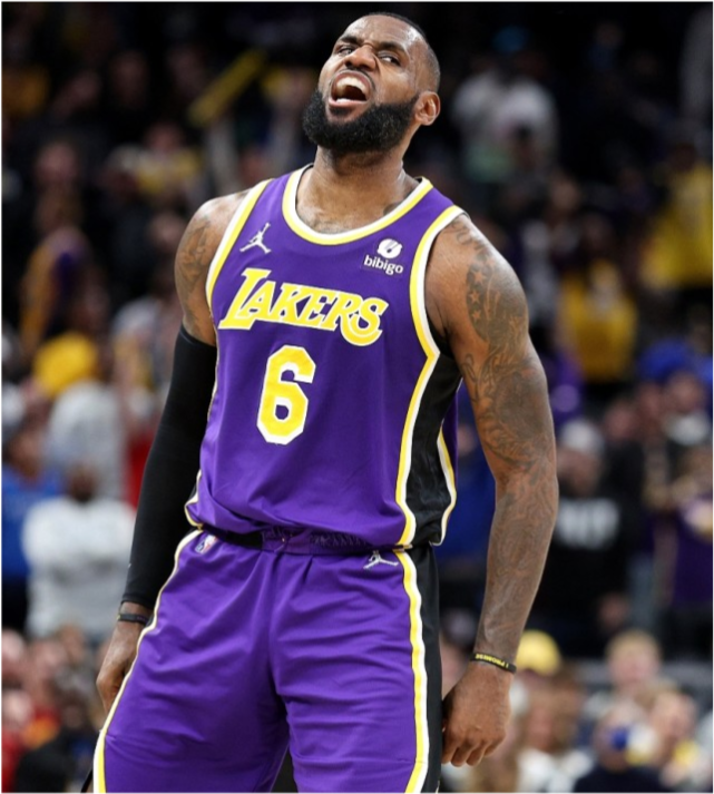 詹姆斯进球庆祝舞姿很销魂