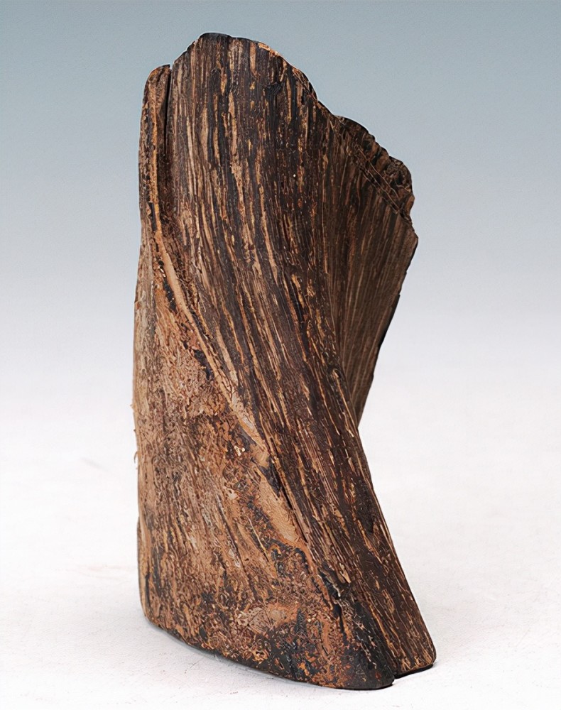 收藏沉香应该如何选择材料?