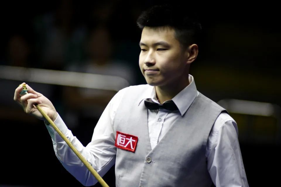 英锦赛田鹏飞逆转取胜赵心童淘汰袁思俊晋级