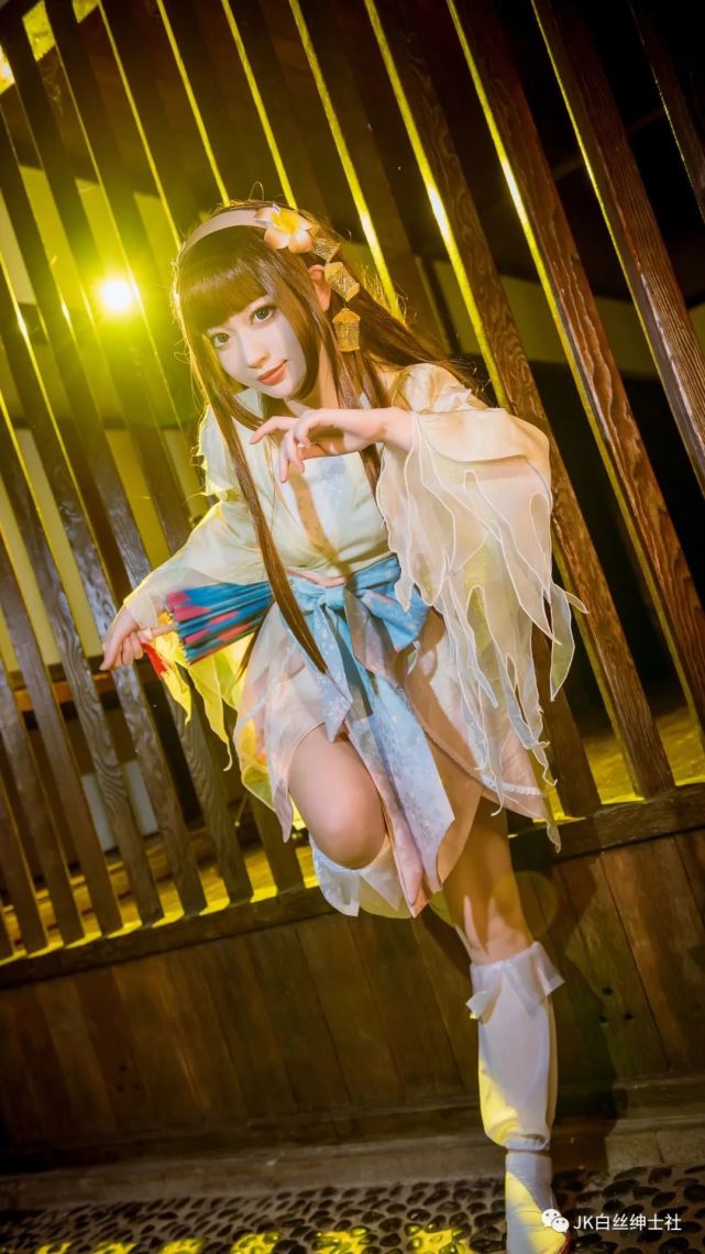 cos王者荣耀娜可露露你能从所有的光芒中找到我吗