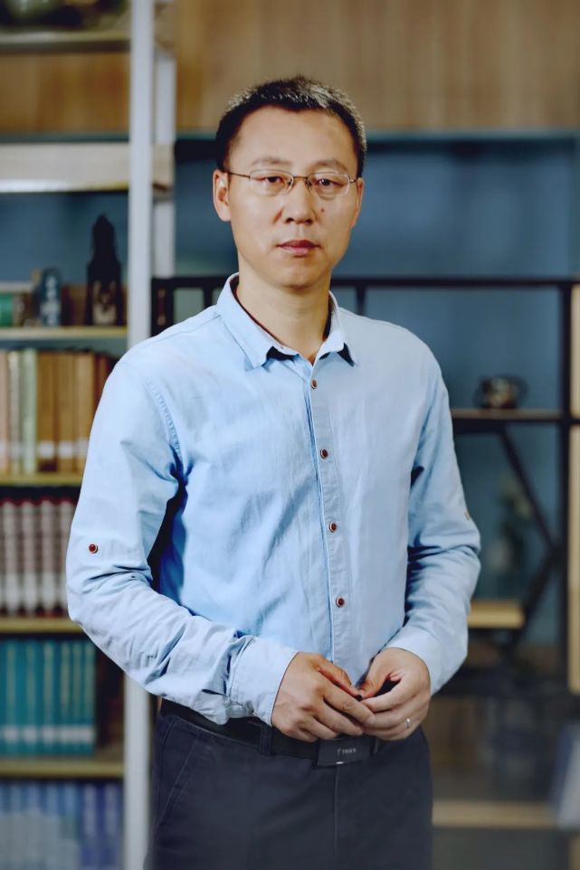 匠心师者|胡耀光:当好课堂的"全能导演"