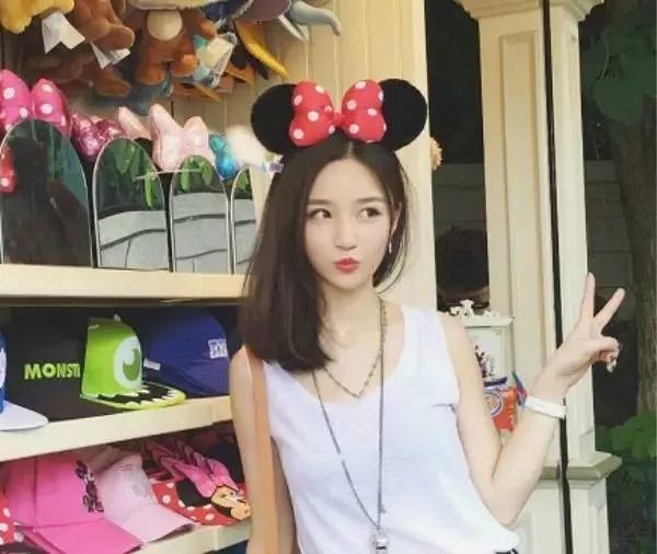 被罚655531万网红雪梨将美貌化为财富却忽视法律底线