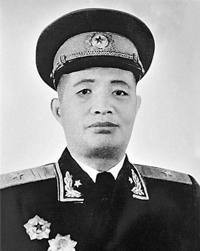 建國後北京軍區參謀長,副司令員兼代政委,後任南京軍區空軍副司令員